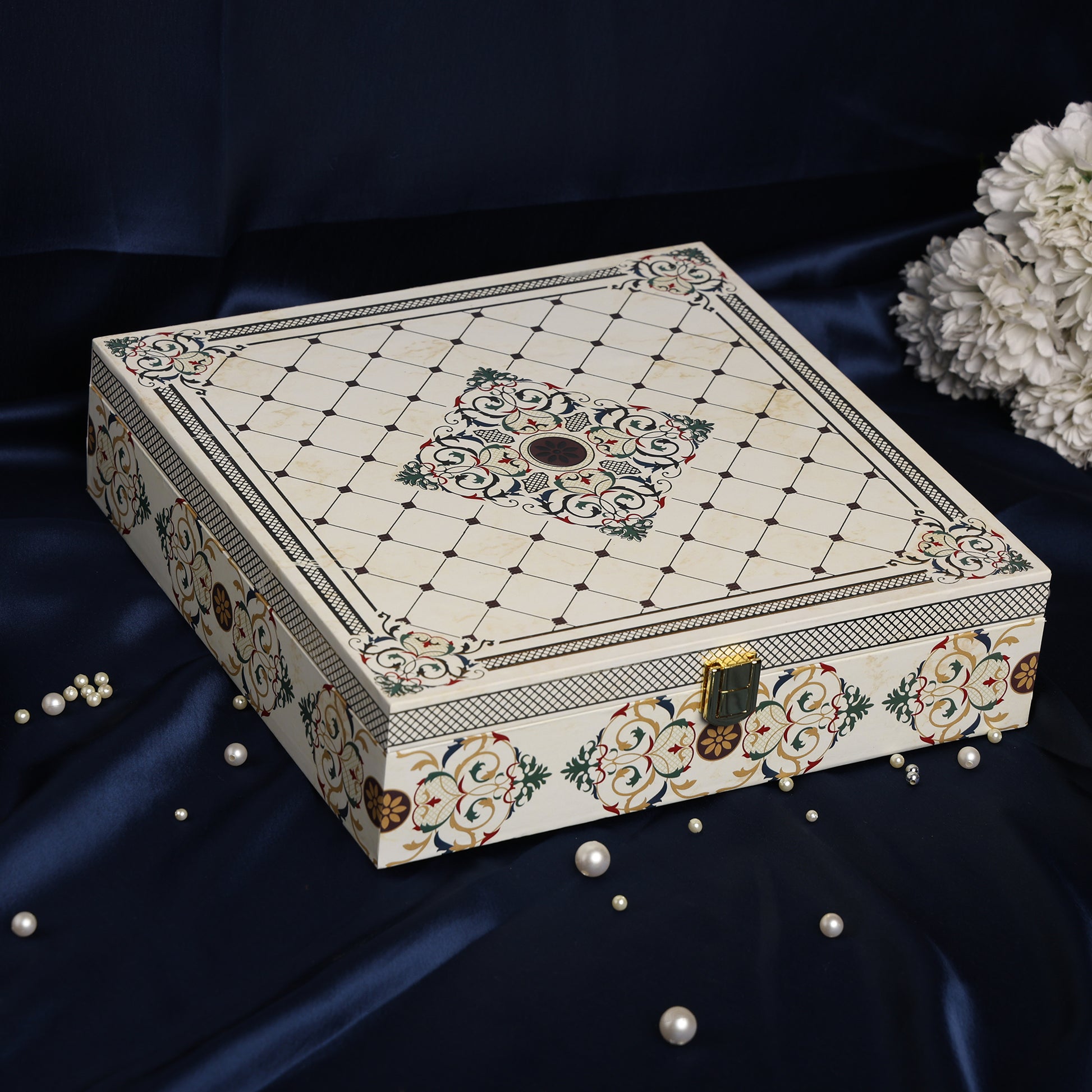 Riwaz Premium White Flower Handmade Dry Fruit Gift Box | Premium Assorted Almonds, Cashews, Pistachios & Raisins | Natural & Luxurious Festive Hamper for Diwali, Weddings & Corporate Gifting