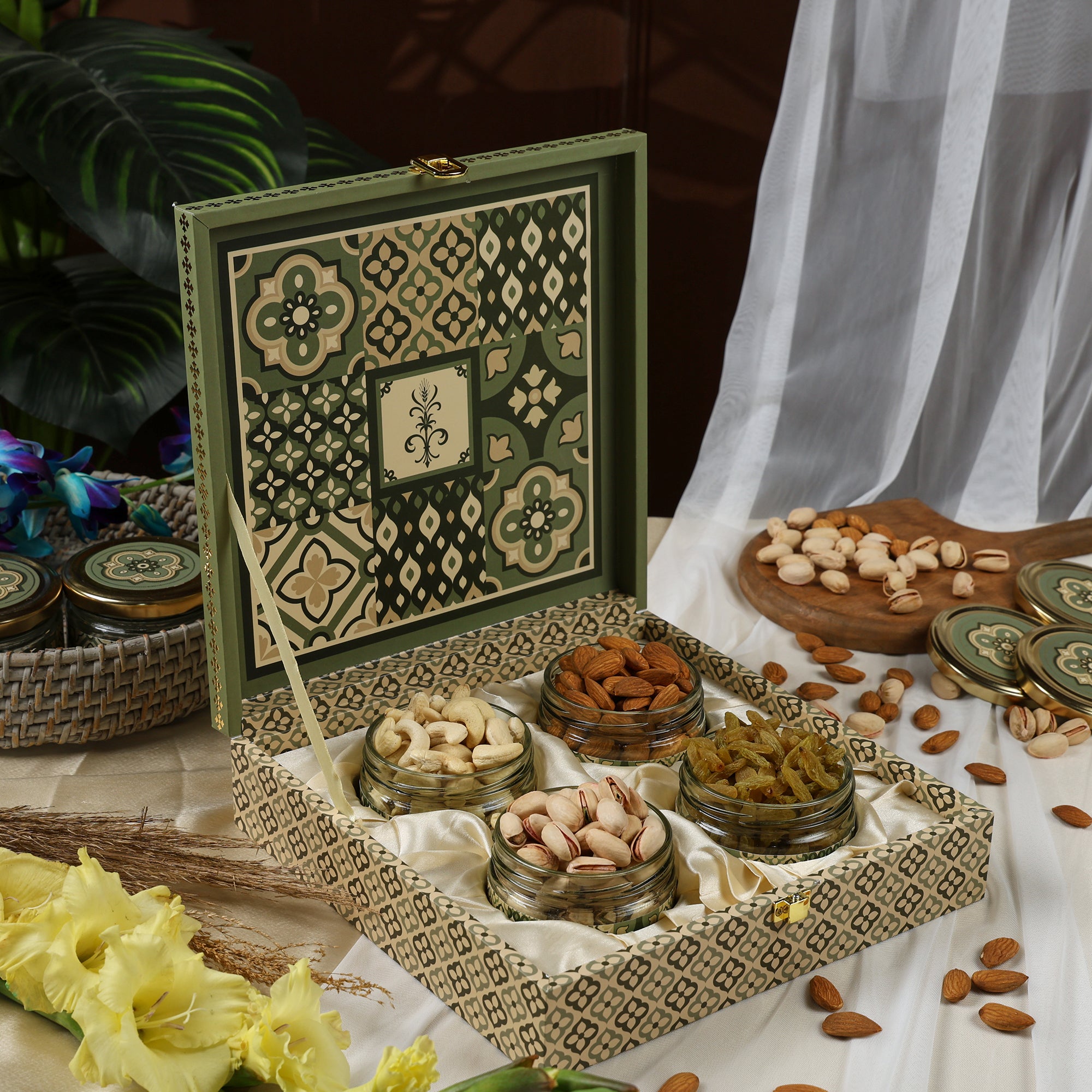 Riwaz Premium Rajwada Dry Fruit Gift Box |  Premium 4-Jar Set | Almonds, Cashews, Pistachios , Walnuts , Figs & Raisins| Luxury Elegant & Reusable G