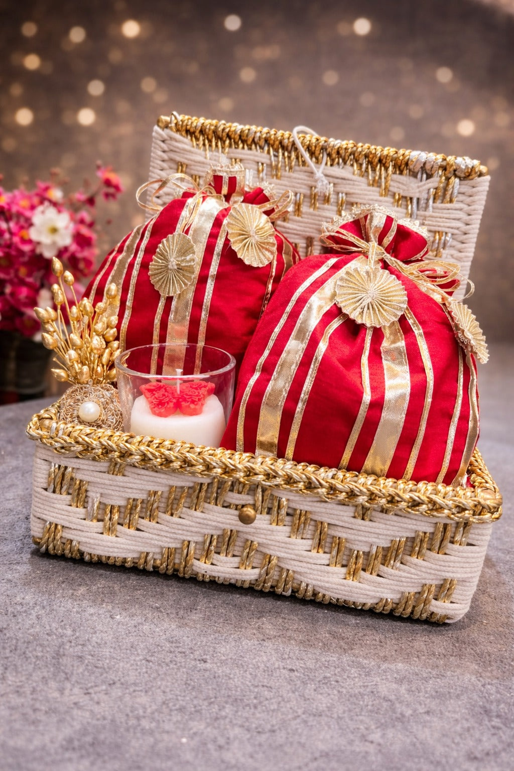The Traditional Crimson Weave Box